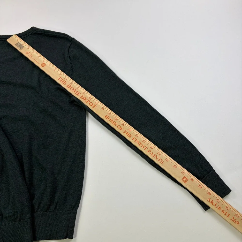 GAP merino crew
